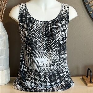 APT 9 Black & White Sleeveless Patterned Women's Top Size Large